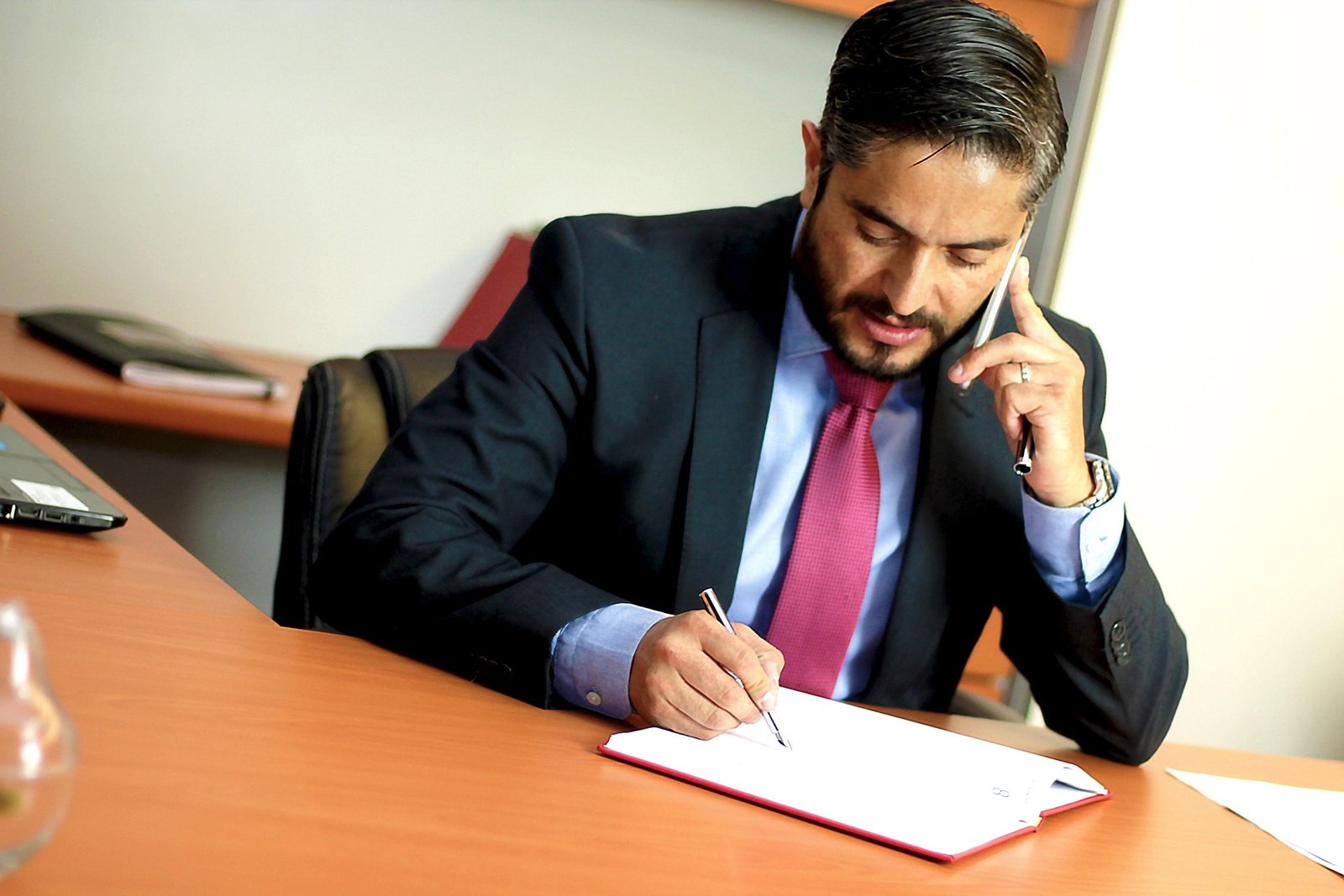 Can a Real Estate Attorney Replace a Realtor in Florida? Here’s What Every FSBO Seller Needs to Know