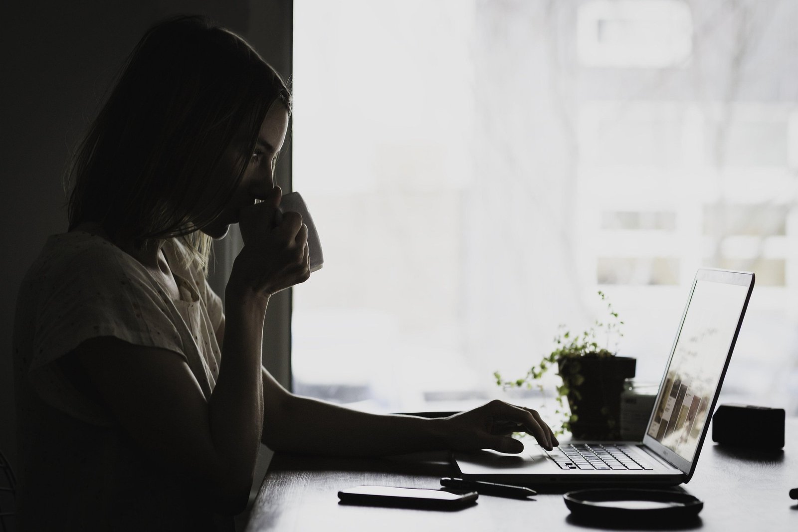 The 9 Biggest FSBO Mistakes That Cost Florida Homeowners Thousands (And How to Avoid Every One)